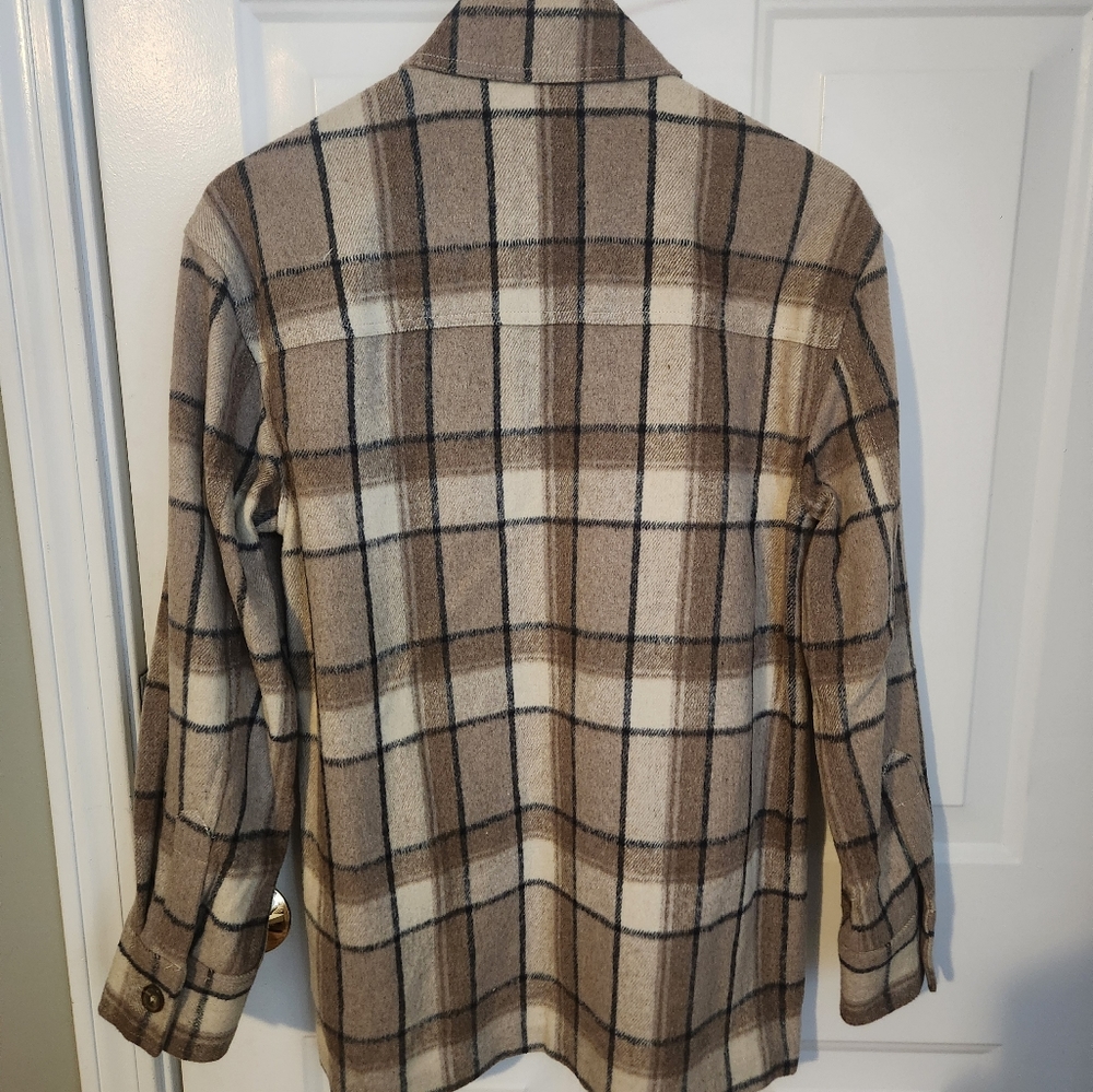Reformation Ridley Shirt Jacket - Picture 3 of 6